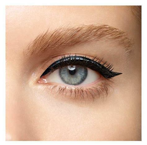 yves saint laurent eyeliner review